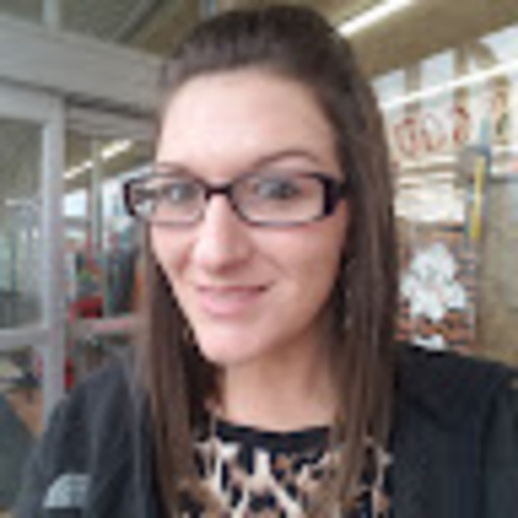 Meet your Posher, Brittany - Picture 1 of 1